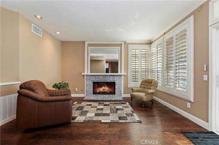 32037 Via Saltio, Temecula, California 92592