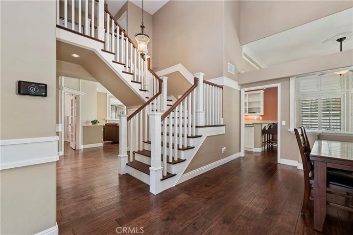 32037 Via Saltio, Temecula, California 92592