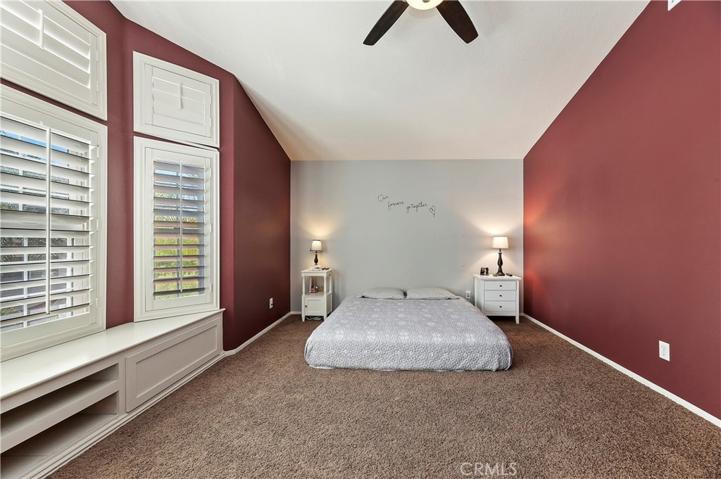 32037 Via Saltio, Temecula, California 92592