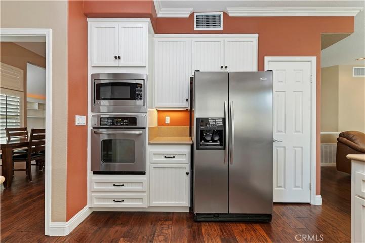 32037 Via Saltio, Temecula, California 92592