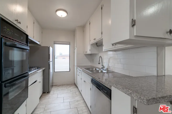 1817 Overland Avenue Unit 3, Los Angeles, California 90025