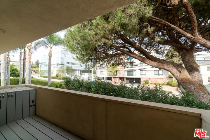 1817 Overland Avenue Unit 3, Los Angeles, California 90025