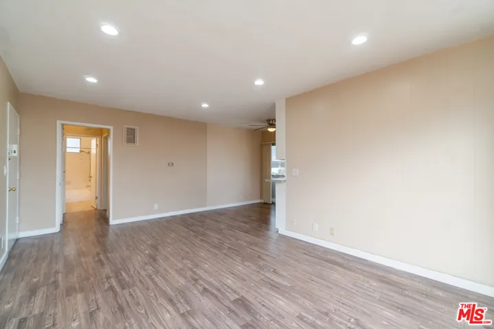1817 Overland Avenue Unit 3, Los Angeles, California 90025