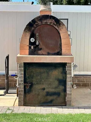 pizza oven