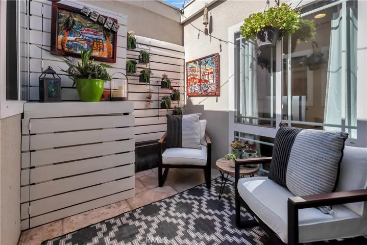 216 Avenida Majorca Unit C, Laguna Woods, California 92637