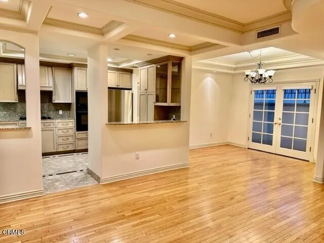 Kitchen & Dining Room