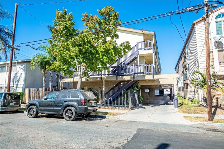 1621 E 5th Street, Long Beach, California 90802