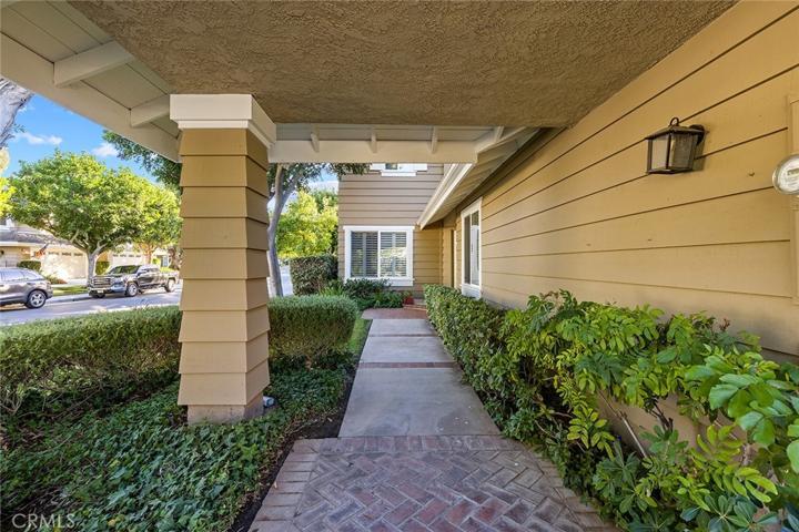 27 Morning Breeze Unit 47, Irvine, California 92603