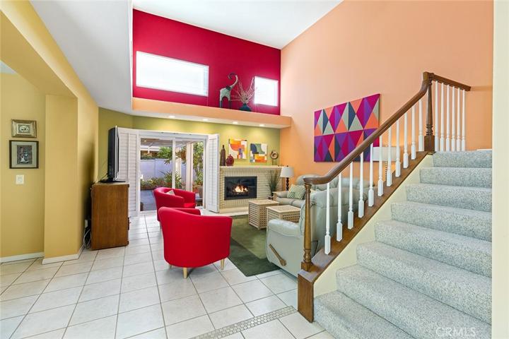 27 Morning Breeze Unit 47, Irvine, California 92603