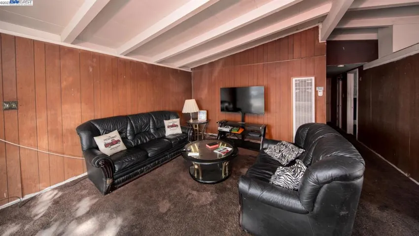 27846 Mandarin Ave, Hayward, California 94544