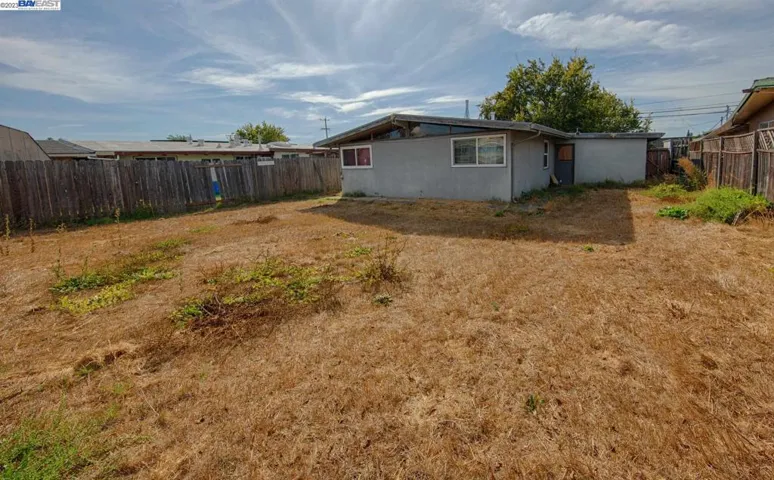 27846 Mandarin Ave, Hayward, California 94544