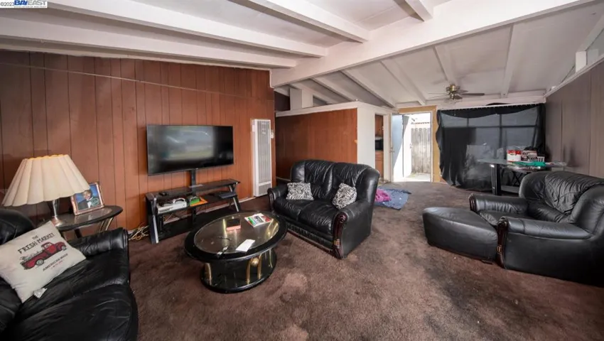 27846 Mandarin Ave, Hayward, California 94544