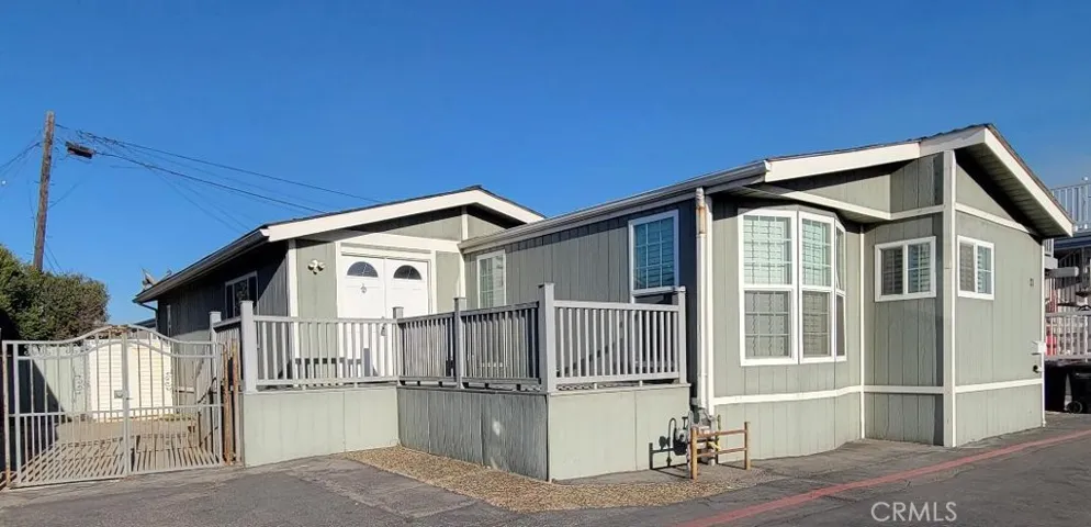 21752 Pacific Coast Hwy. 21, Huntington Beach, California 92646