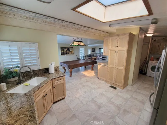 21752 Pacific Coast Hwy. 21, Huntington Beach, California 92646