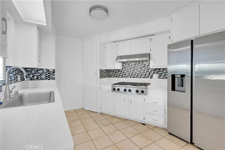 320 N Park Vista Street 41, Anaheim, California 92806