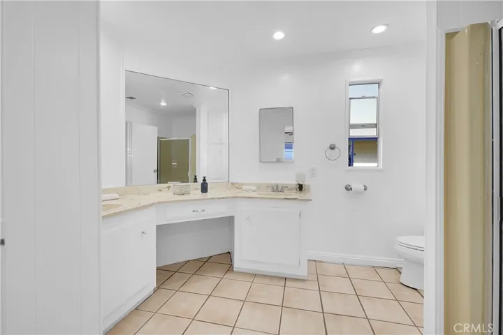 320 N Park Vista Street 41, Anaheim, California 92806
