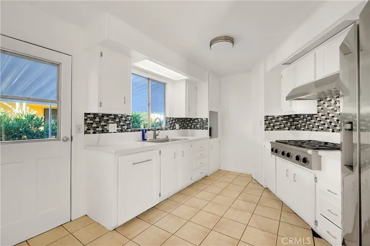 320 N Park Vista Street 41, Anaheim, California 92806
