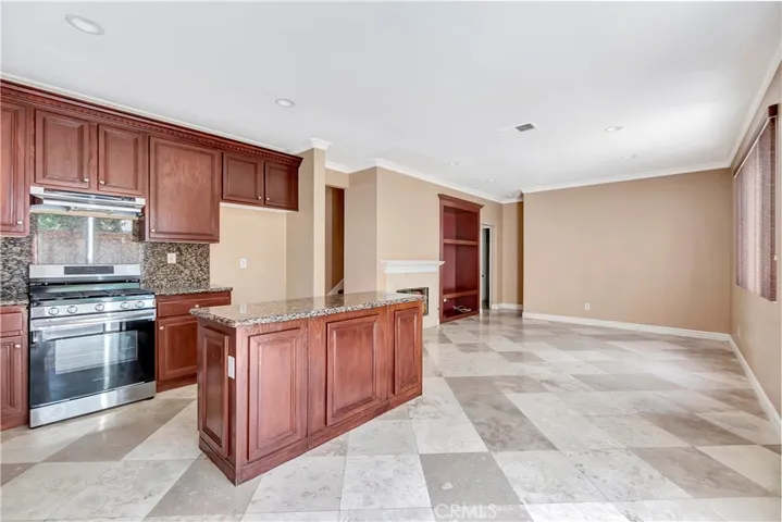 30 Lazurite, Rancho Santa Margarita, California 92688