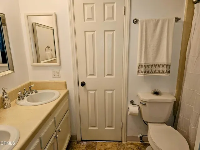 Tandem Bathroom
