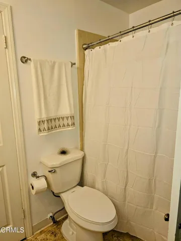 downstair bath 2