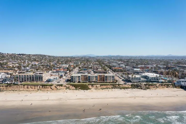4627 Ocean Blvd 410, San Diego, California 92109