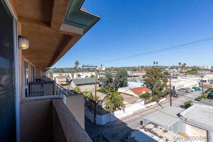 4627 Ocean Blvd 410, San Diego, California 92109