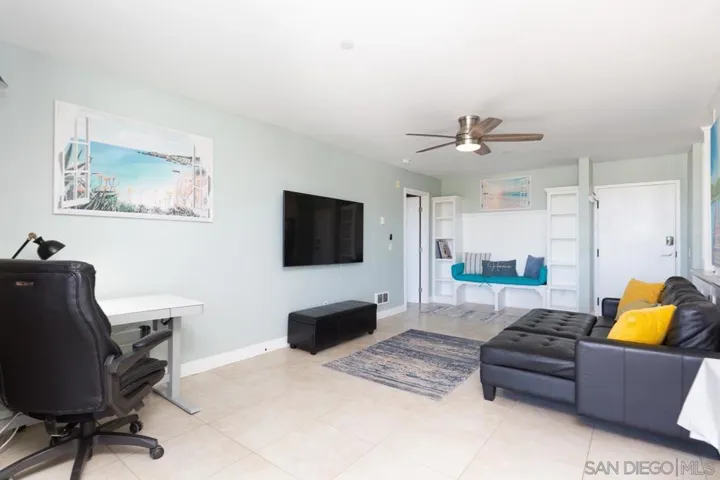 4627 Ocean Blvd 410, San Diego, California 92109