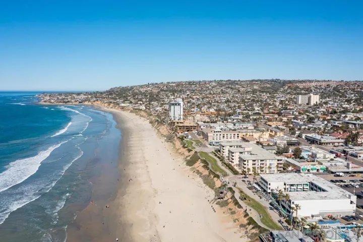 4627 Ocean Blvd 410, San Diego, California 92109