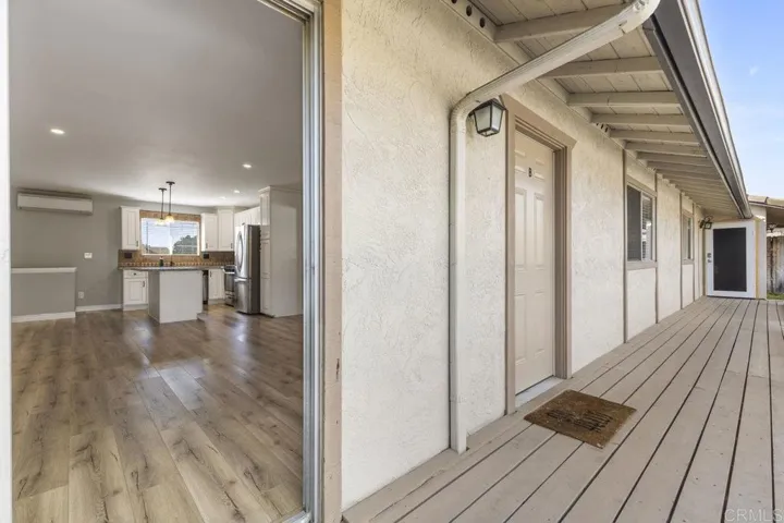 238 Washington Street B, Vista, California 92084