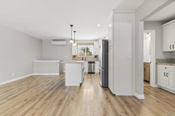 238 Washington Street B, Vista, California 92084