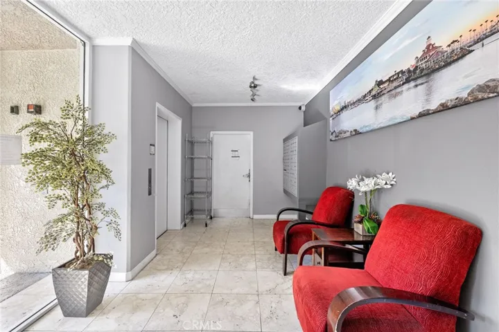 445 W 6th St. 406, Long Beach, California 90802