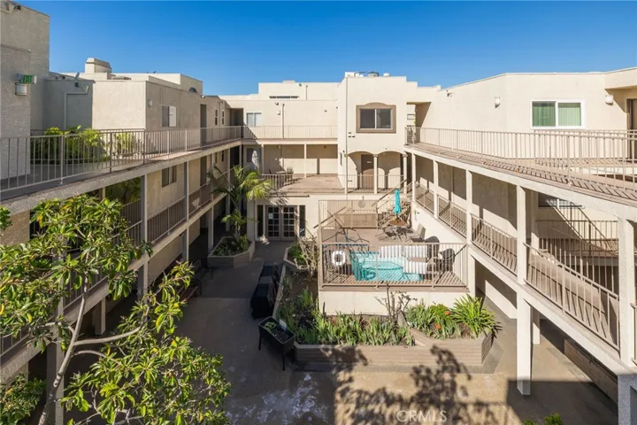 445 W 6th St. 406, Long Beach, California 90802