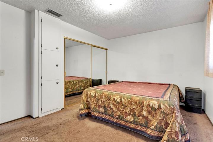 36390 Hawthorne Drive, Barstow, California 92311