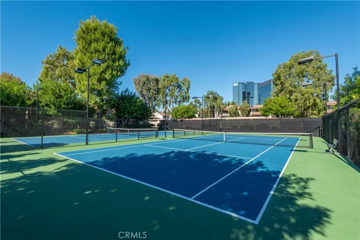 5720 Owensmouth Avenue 135, Woodland Hills, California 91367