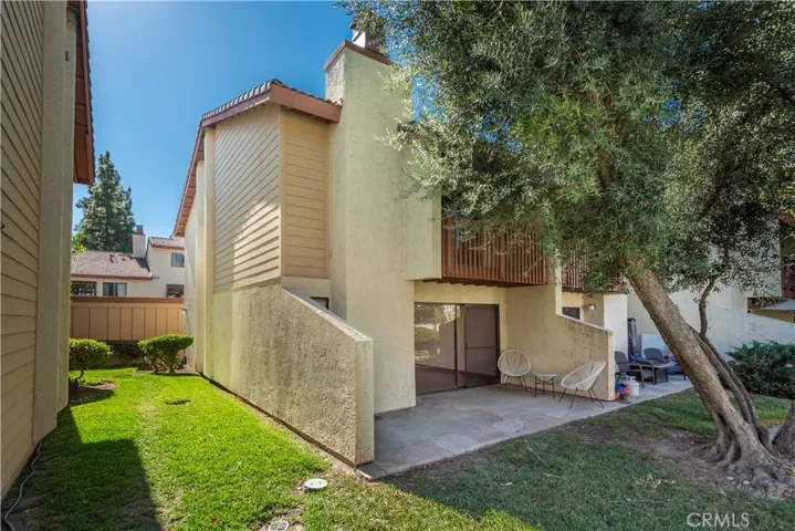5720 Owensmouth Avenue 135, Woodland Hills, California 91367