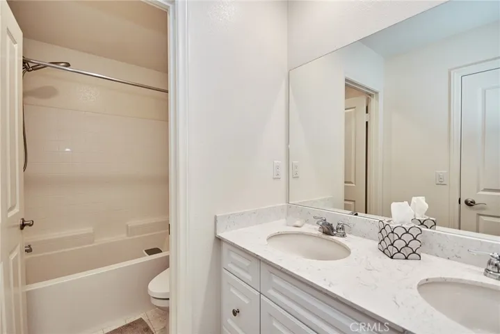 7481 Jutland, Chino, California 91708