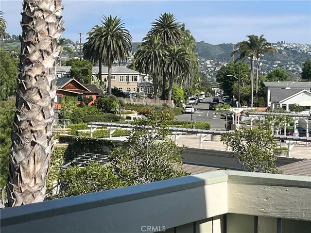 217 Dolphin Way Unit E, Laguna Beach, California 92651