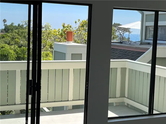 217 Dolphin Way Unit E, Laguna Beach, California 92651