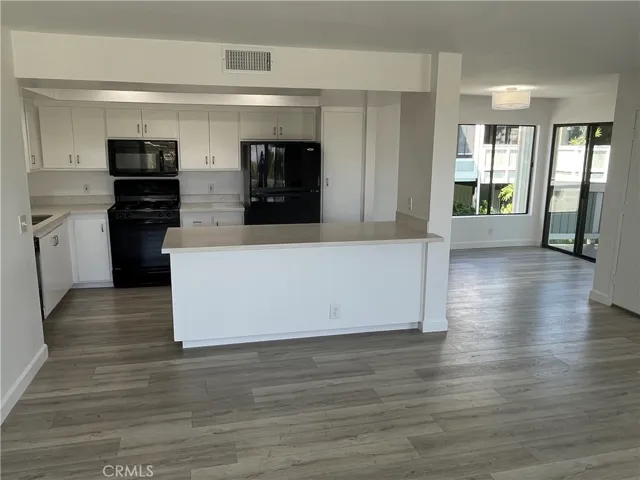 Open Kitchen