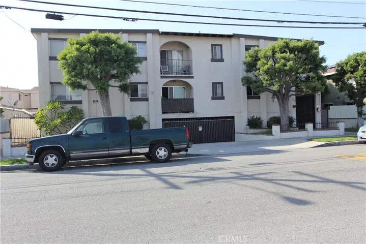 14423 Larch Avenue, Lawndale, California 90260