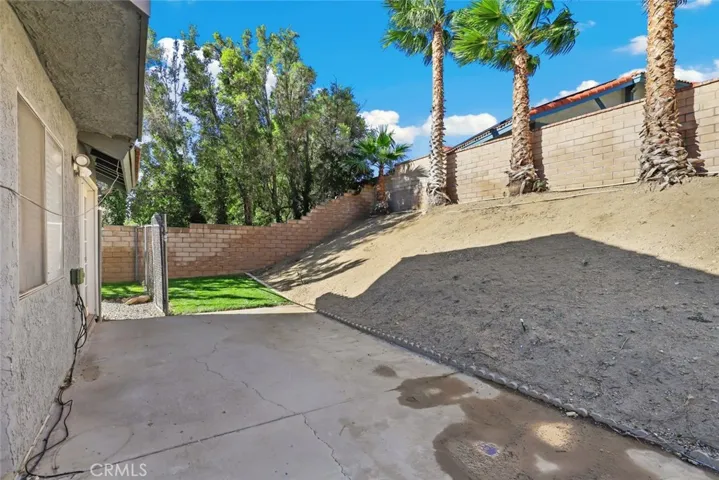 6322 N Azalea Avenue, San Bernardino, California 92407