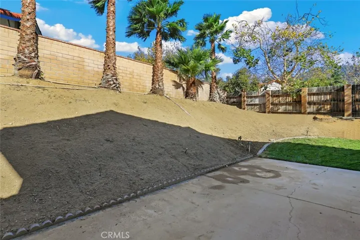6322 N Azalea Avenue, San Bernardino, California 92407