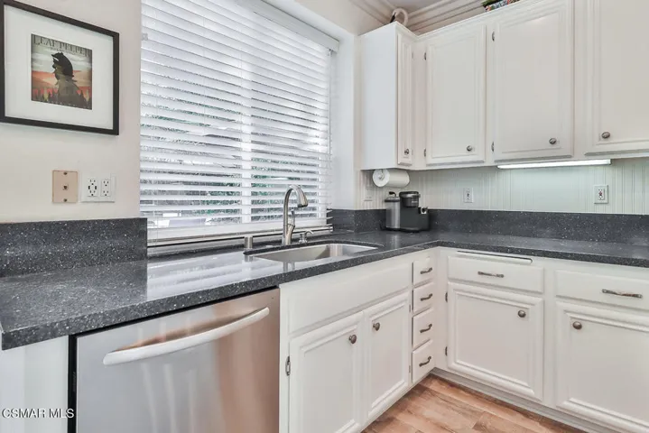dFamily and Kitchen6