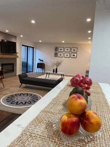 1260 Trinity Drive, Menlo Park, California 94025