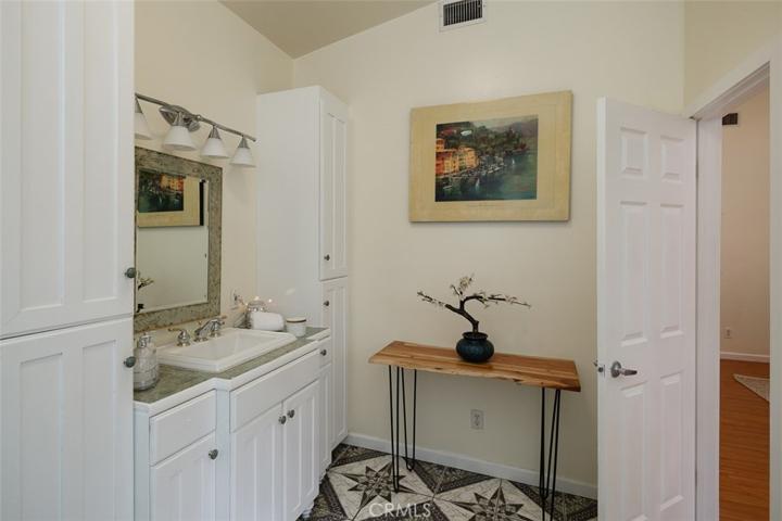 606 E Jackson Street, Pasadena, California 91104