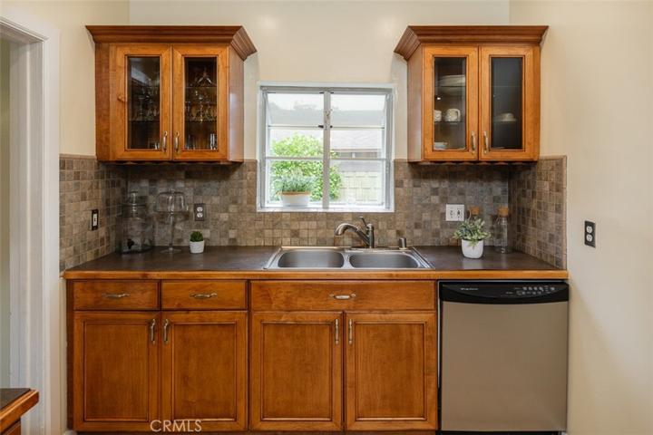 606 E Jackson Street, Pasadena, California 91104