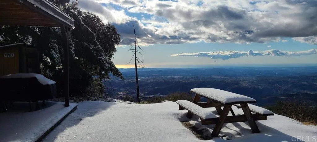 Ever-changing views of the Pacific Ocean, Catalina and San Clemente islands from the deck.