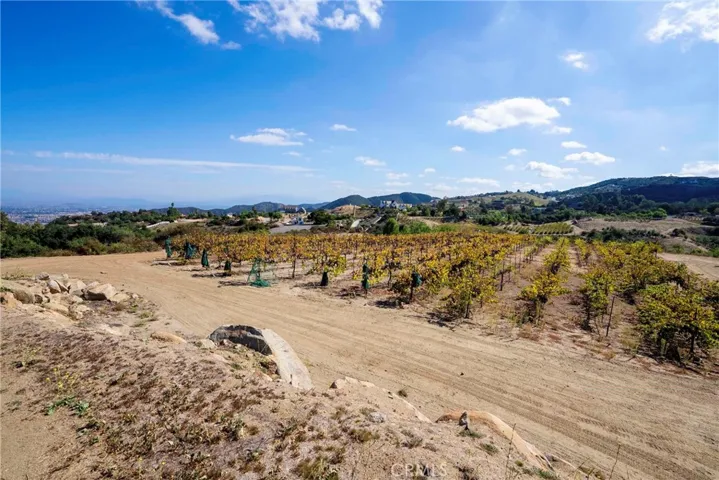 38575 Via Vista Grande, Murrieta, California 92562