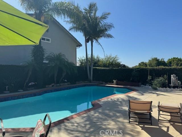 6882 Lawn Haven Drive, Huntington Beach, California 92648