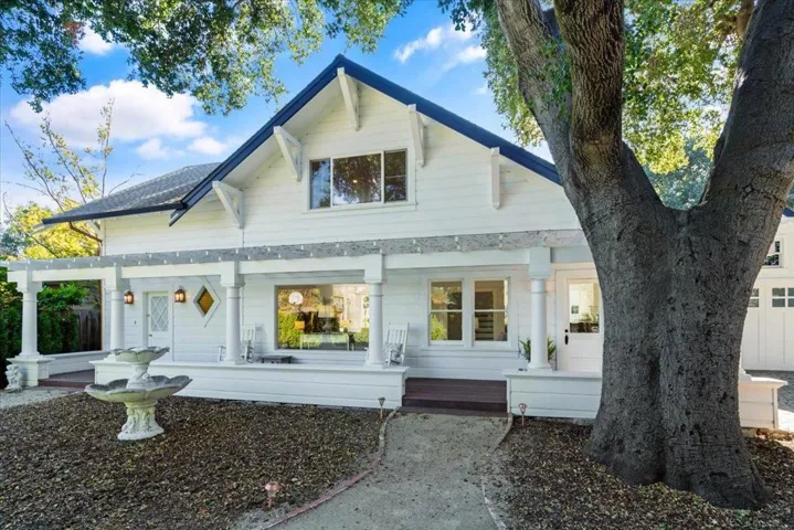 960 Berry Avenue, Los Altos, California 94024